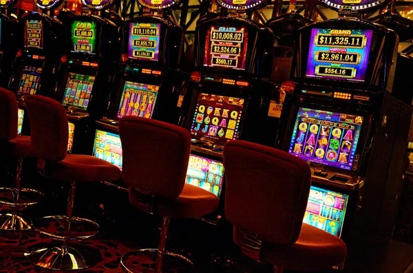 Hacksaw Gaming slot titles displayed in the jawaraliga games library interface